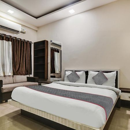 Townhouse Prime Stay Indore Bagian luar foto