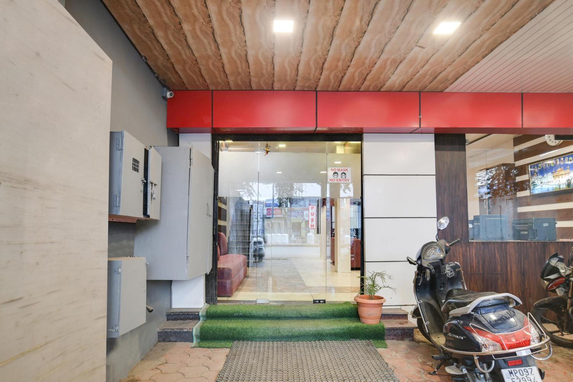Townhouse Prime Stay Indore Bagian luar foto
